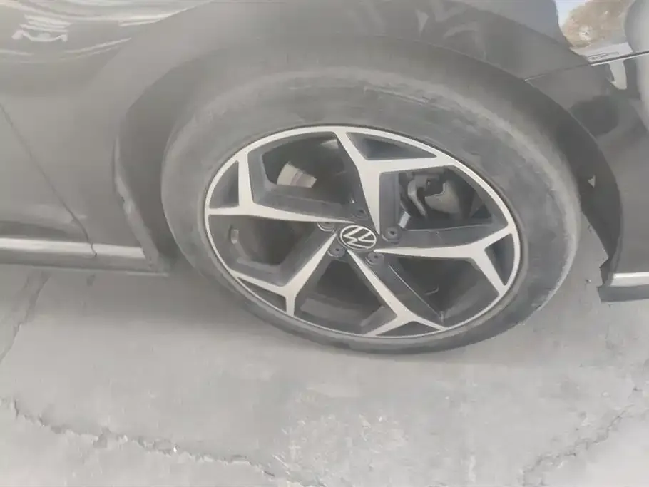 Volkswagen Magotan 2023 из CN, фото 6