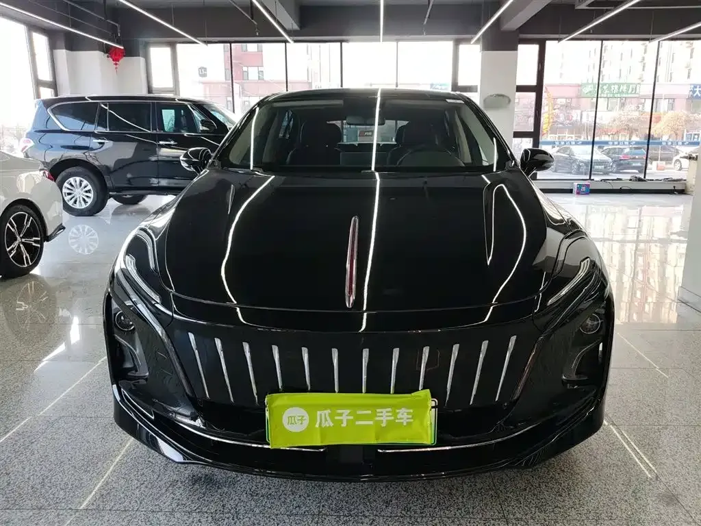 Hongqi E-QM5 2023 из CN, фото 3