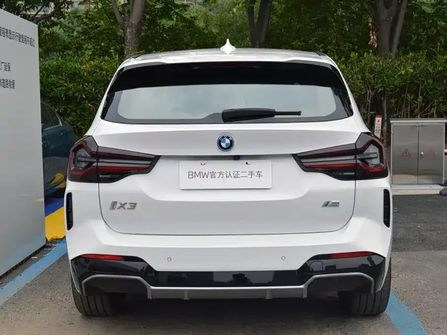 BMW iX3 2025 из CN, фото 6