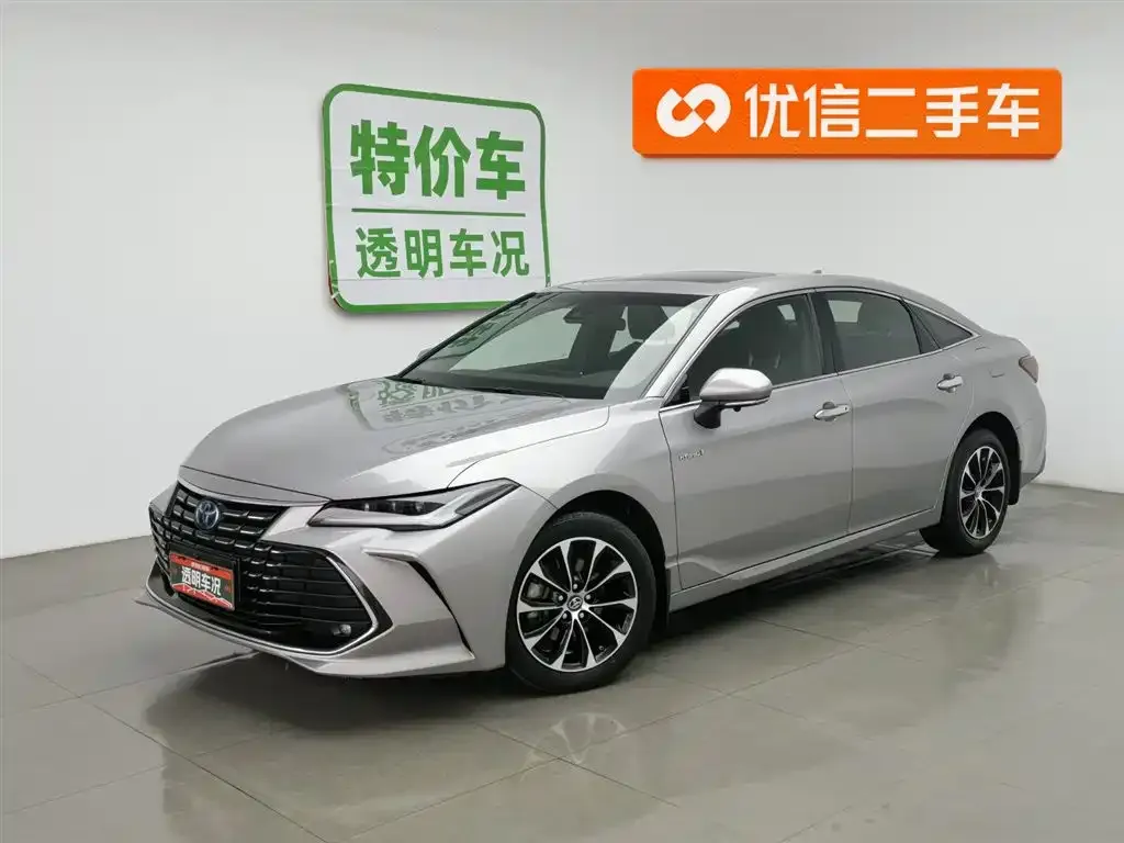 Toyota Avalon 2023 из CN, фото 1