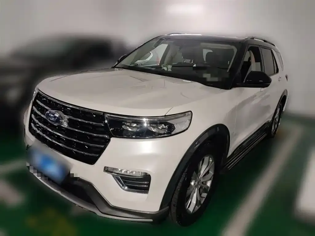 Ford Explorer 2021 из CN, фото 2
