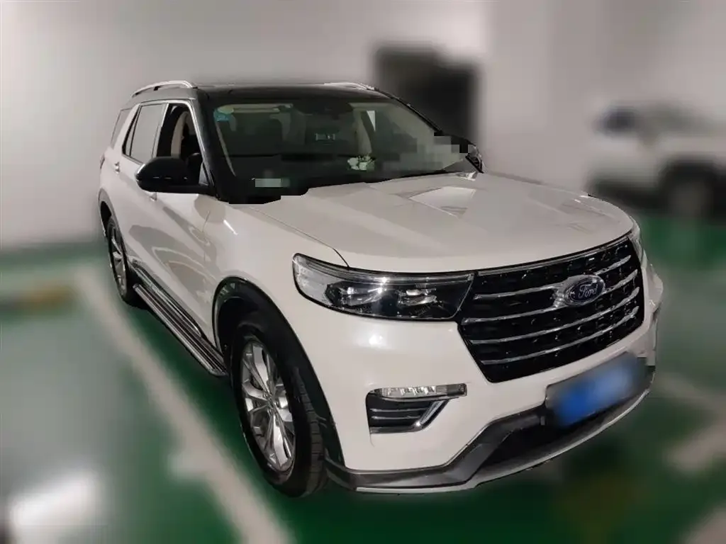 Ford Explorer 2021 из CN, фото 4