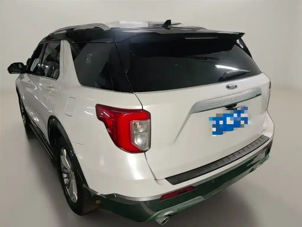 Ford Explorer 2021 из CN, фото 5