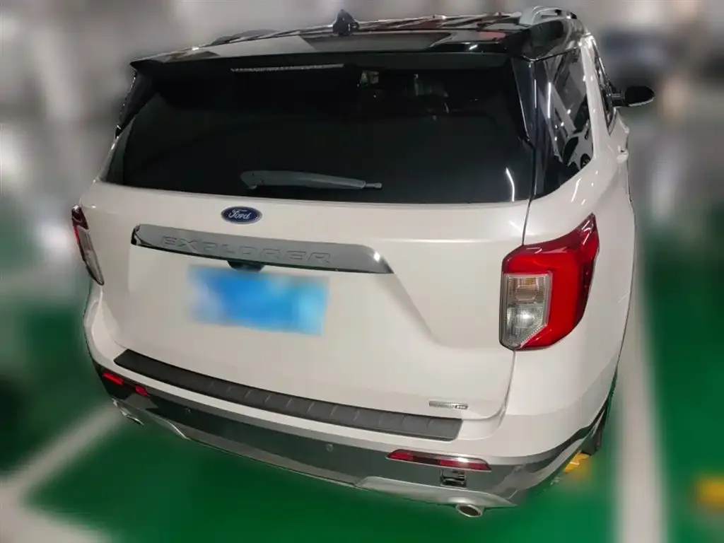 Ford Explorer 2021 из CN, фото 6