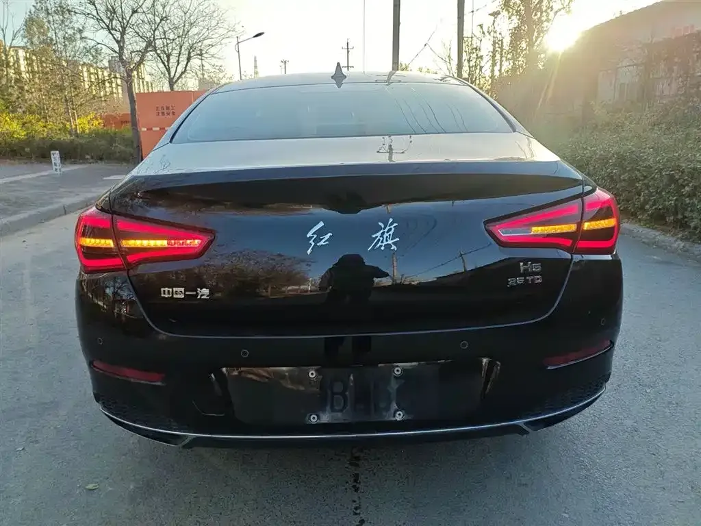 Hongqi H5 2023 из CN, фото 6