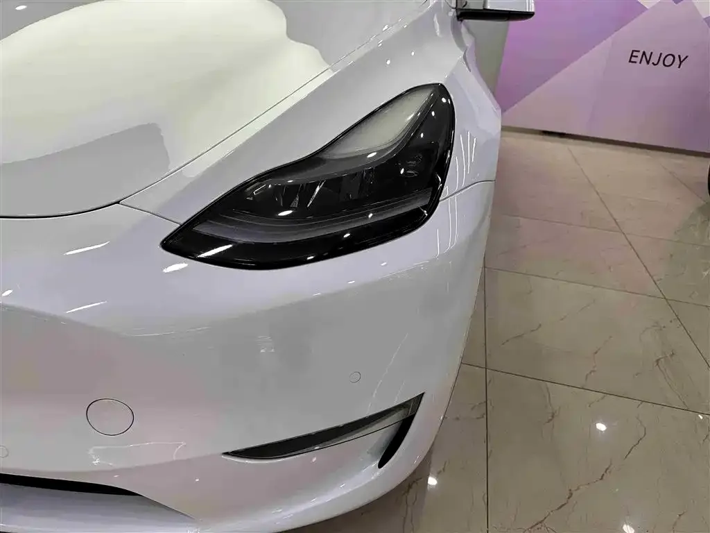 Tesla Model Y 2024 из CN, фото 7