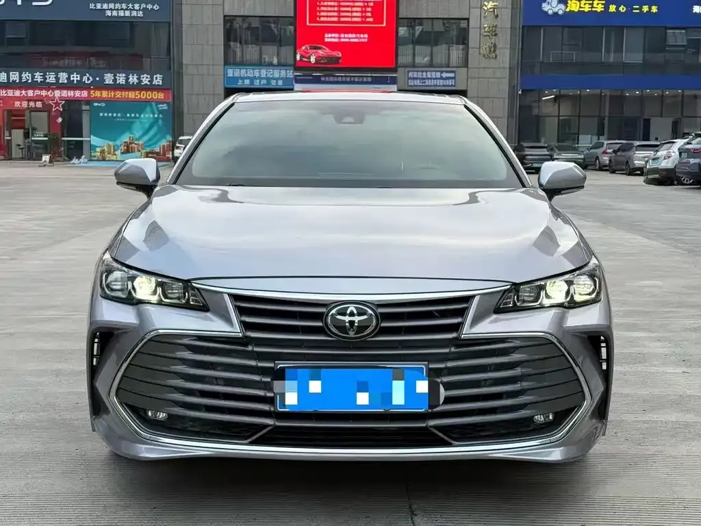 Toyota Avalon 2021 из CN, фото 3