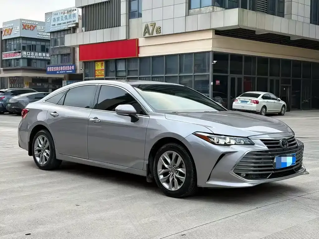 Toyota Avalon 2021 из CN, фото 4
