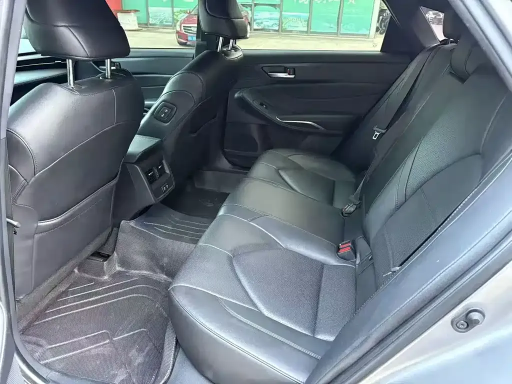 Toyota Avalon 2021 из CN, фото 5