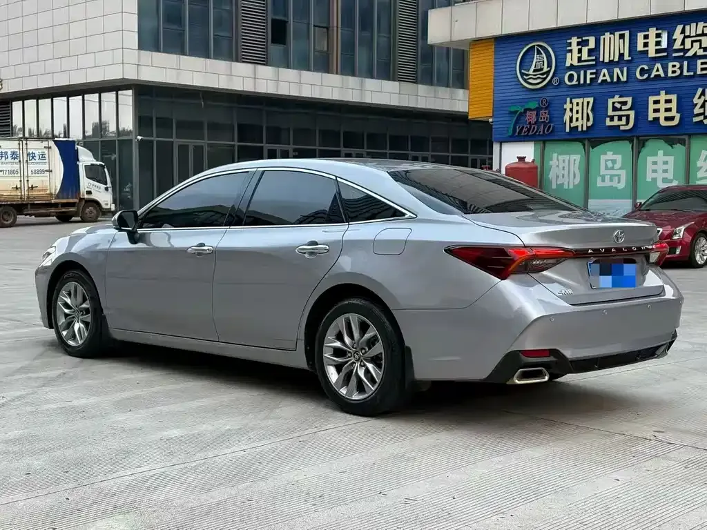 Toyota Avalon 2021 из CN, фото 7