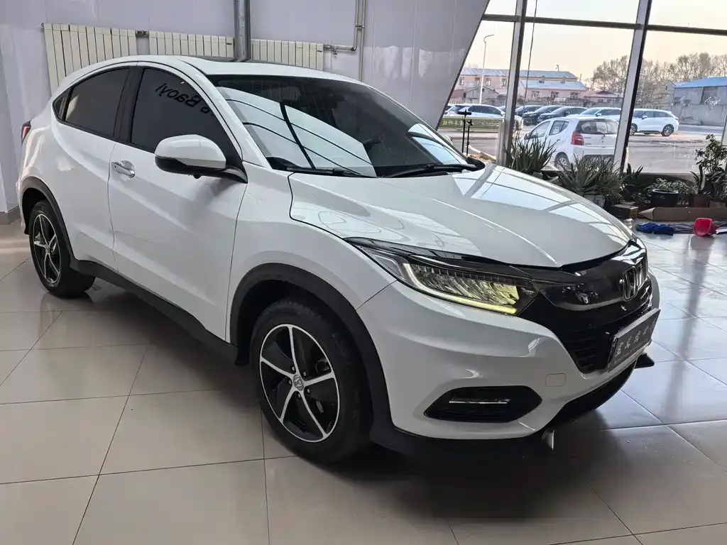 Honda Vezel 2021 из CN, фото 3