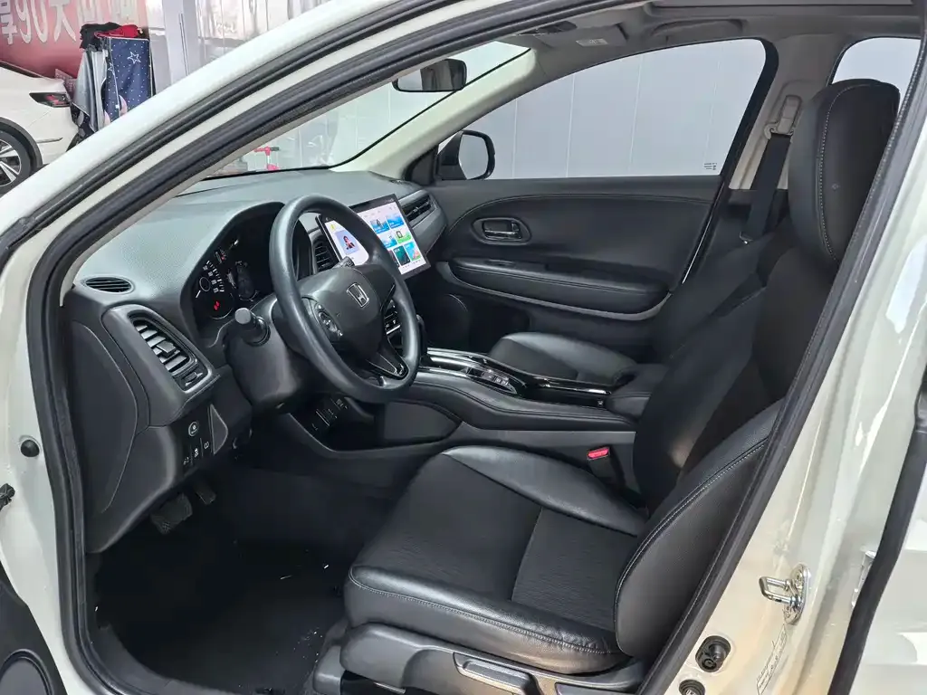 Honda Vezel 2021 из CN, фото 7