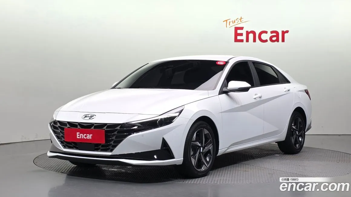 Hyundai AVANTE 2023 из KR, фото 1