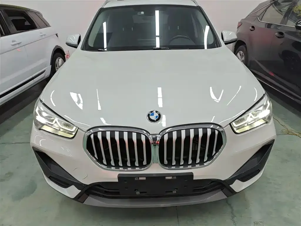 BMW X1 2021 из CN, фото 3