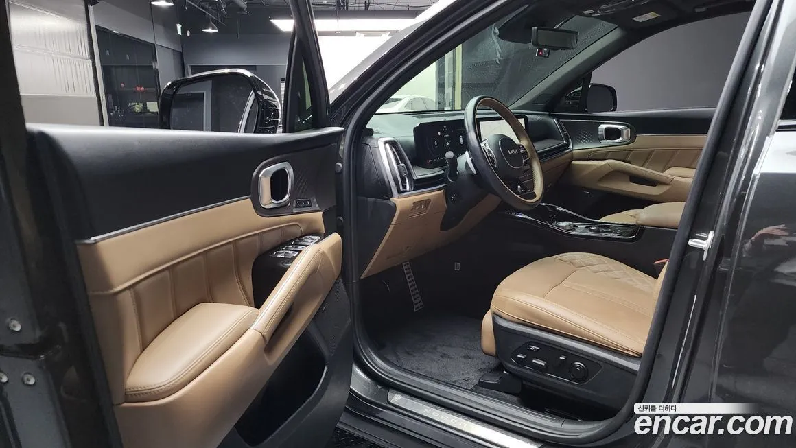 Kia Sorento — фото 10