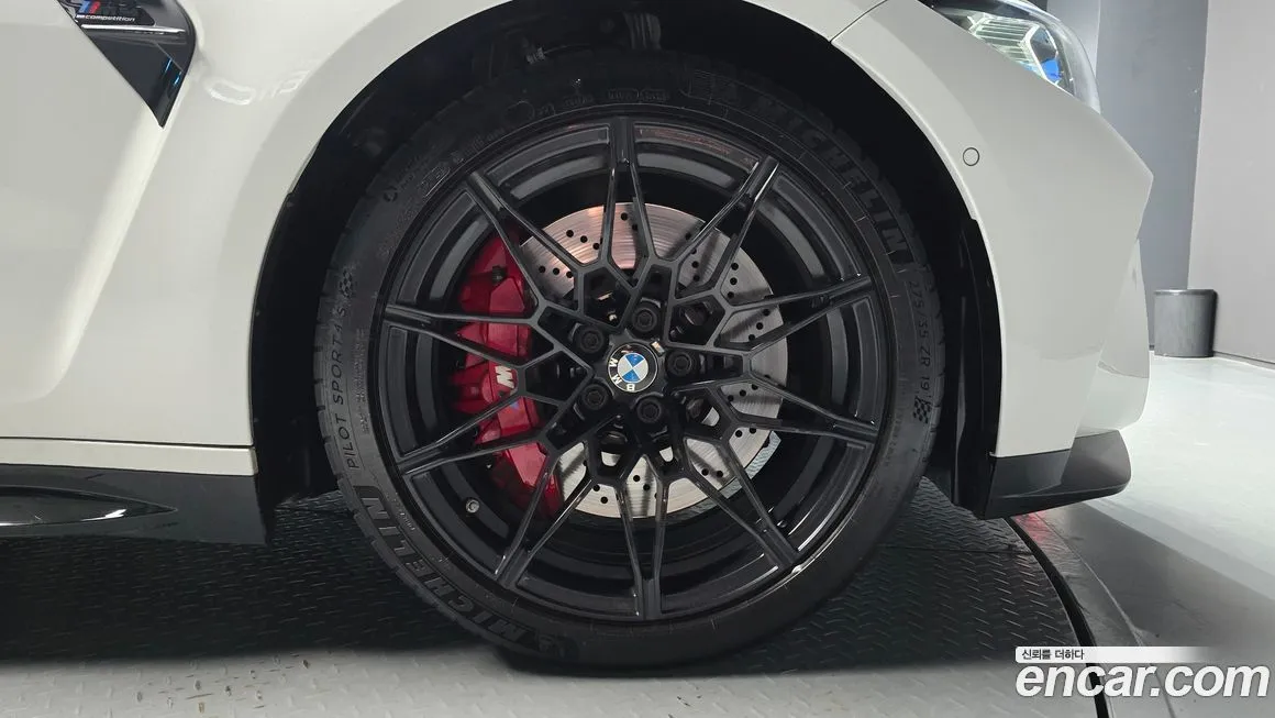 BMW M4 2024 из KR, фото 5