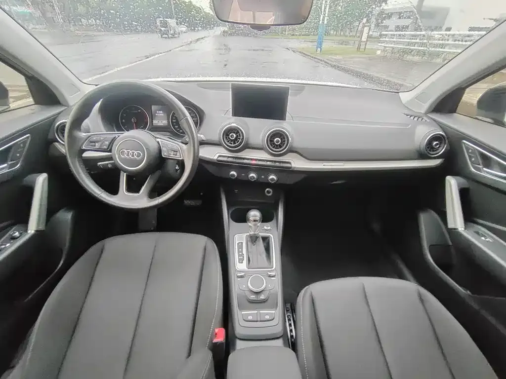 Audi Q2L 2021 из CN, фото 7