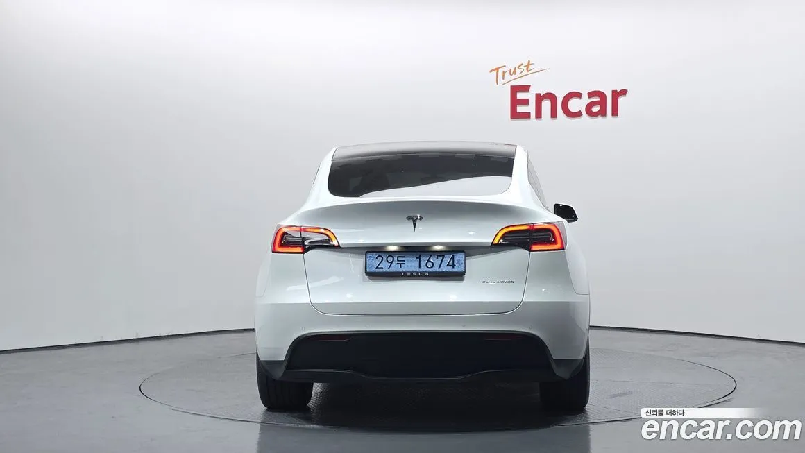 Tesla Model Y 2022 из KR, фото 4