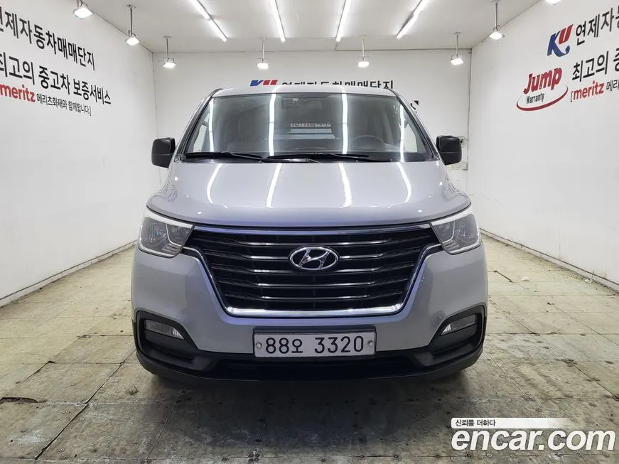 Hyundai Starex 2021 из KR, фото 2