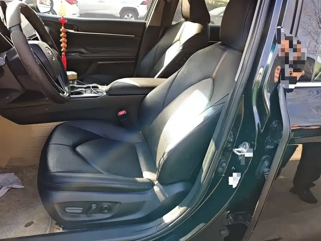 Toyota Camry 2022 из CN, фото 8