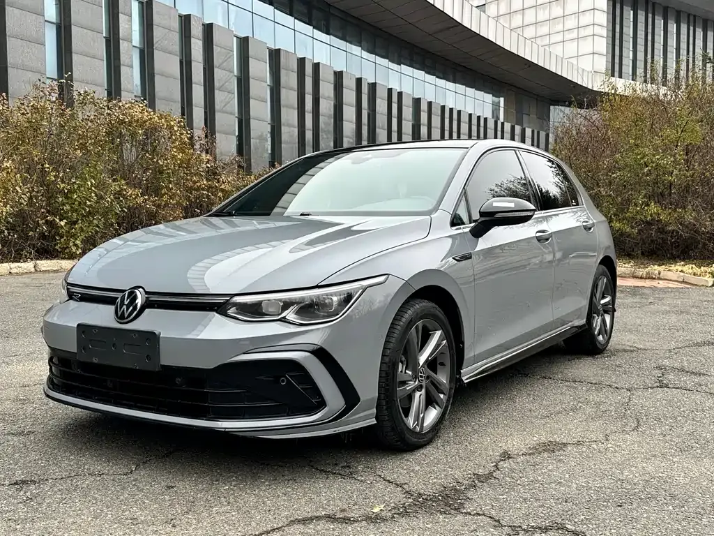 Volkswagen Golf 2021 из CN, фото 1