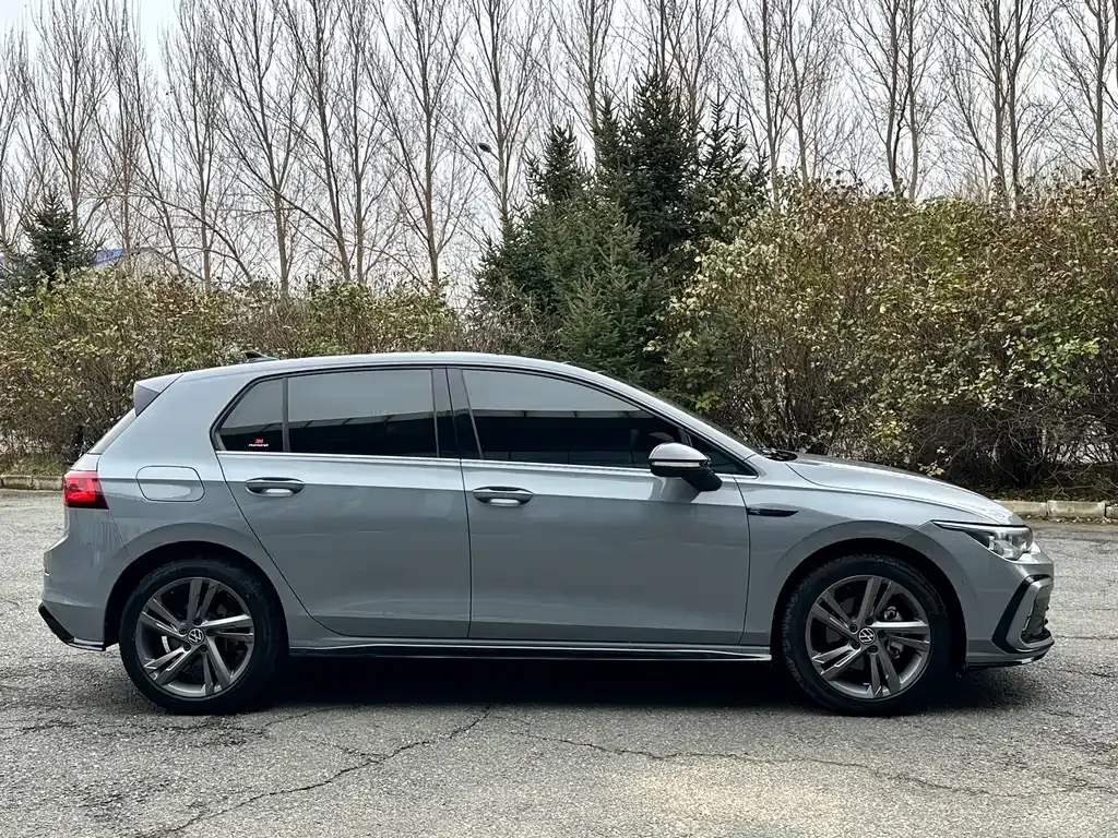 Volkswagen Golf 2021 из CN, фото 4