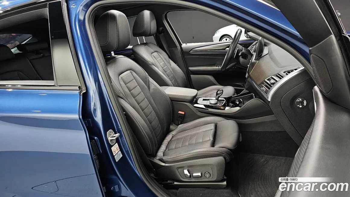 BMW X4 2022 из KR, фото 10