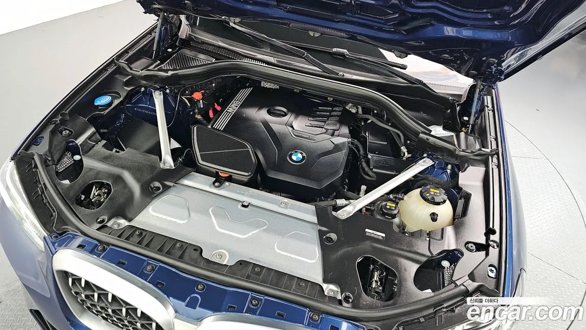 BMW X4 2022 из KR, фото 6