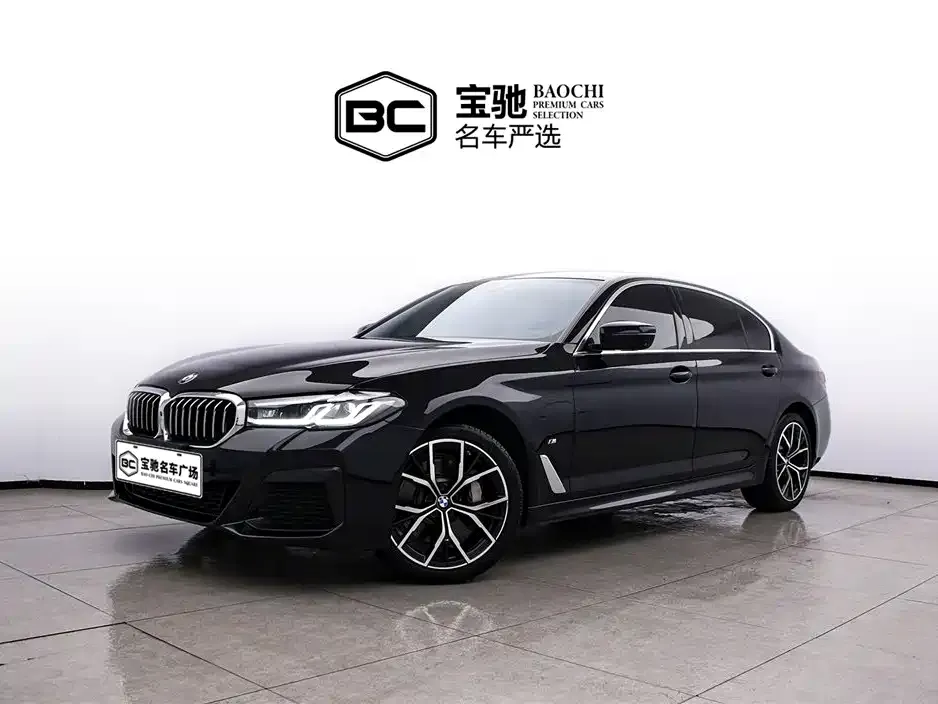 BMW 5 Series 2022 из CN, фото 1
