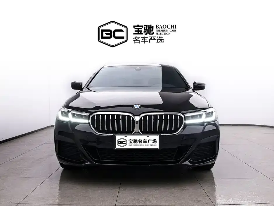 BMW 5 Series 2022 из CN, фото 2
