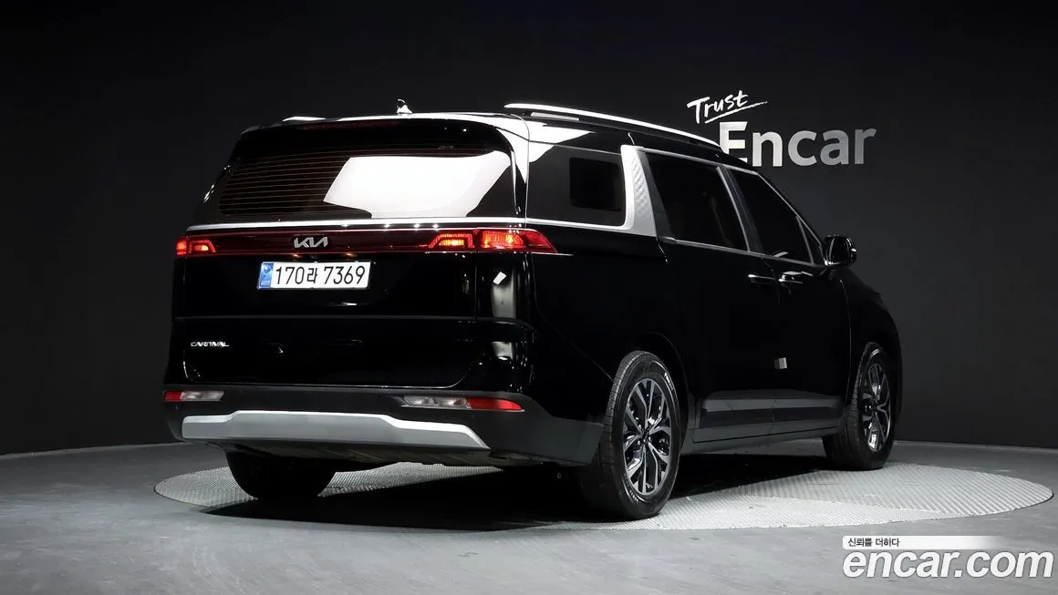 Kia Carnival — фото 2