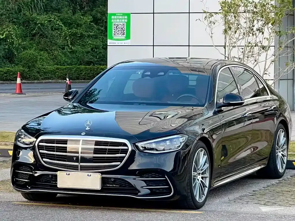 Mercedes-Benz S-Class — фото 1