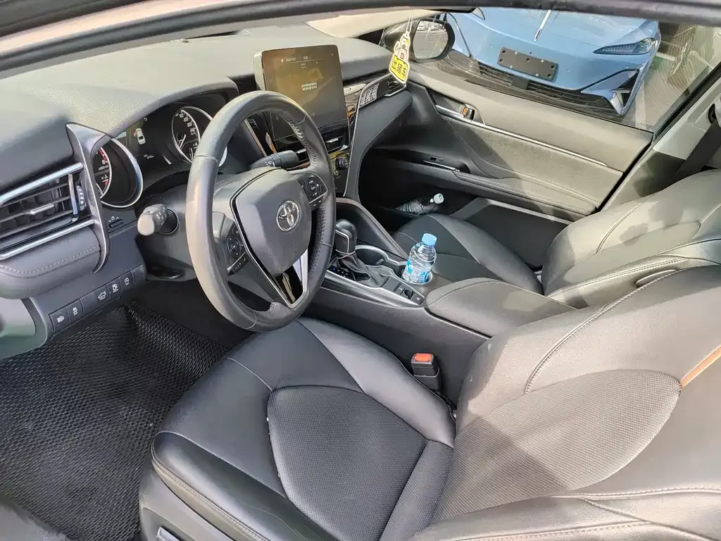 Toyota Camry 2023 из CN, фото 10