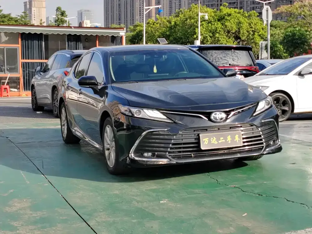 Toyota Camry 2023 из CN, фото 3
