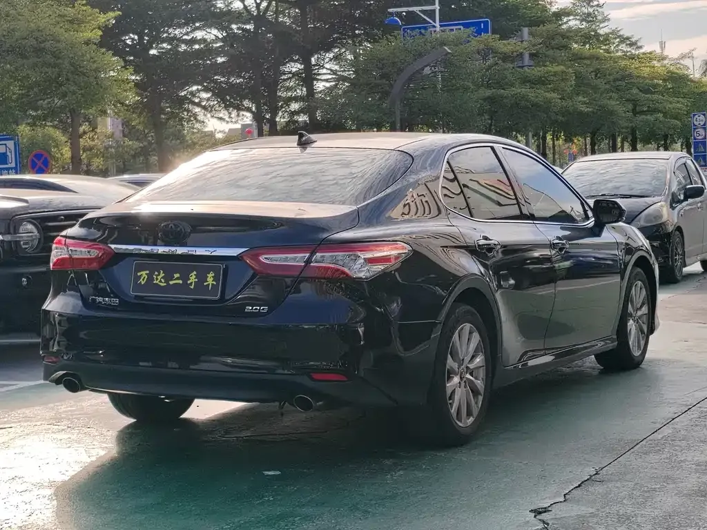 Toyota Camry 2023 из CN, фото 6