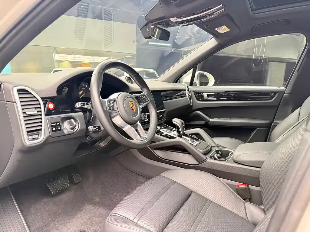 Porsche Cayenne Hybrid 2021 из CN, фото 8