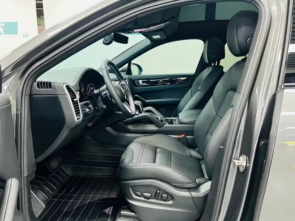 Porsche Cayenne 2022 из CN, фото 10