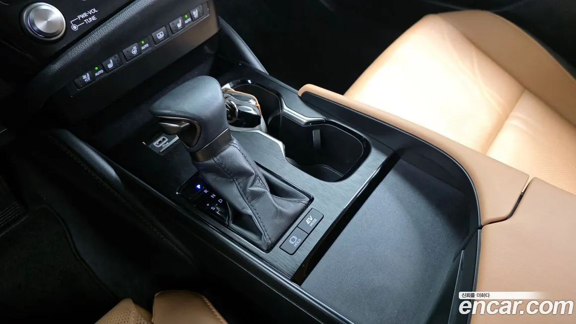 Lexus ES 2023 из KR, фото 9
