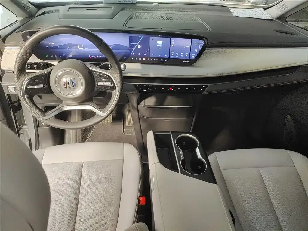 Buick GL8 2024 из CN, фото 10