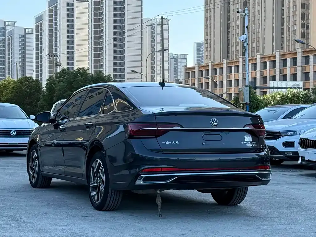 Volkswagen Sagitar 2022 из CN, фото 7