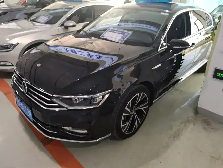 Volkswagen Magotan 2022 из CN, фото 1
