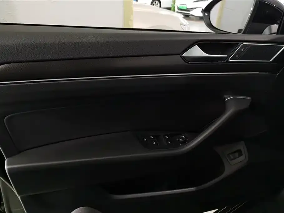 Volkswagen Magotan 2022 из CN, фото 7
