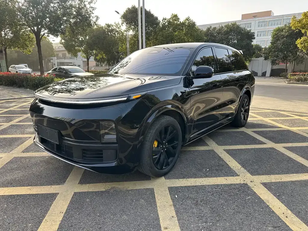 Li Auto L8 2024 из CN, фото 1