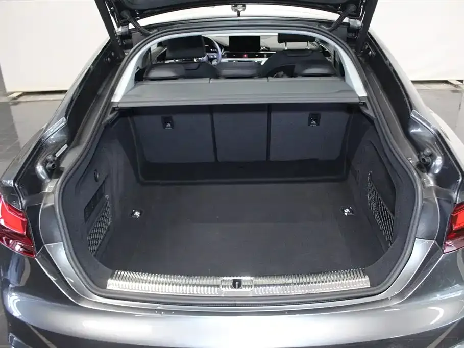 Audi A5 (Import) 2024 из CN, фото 7