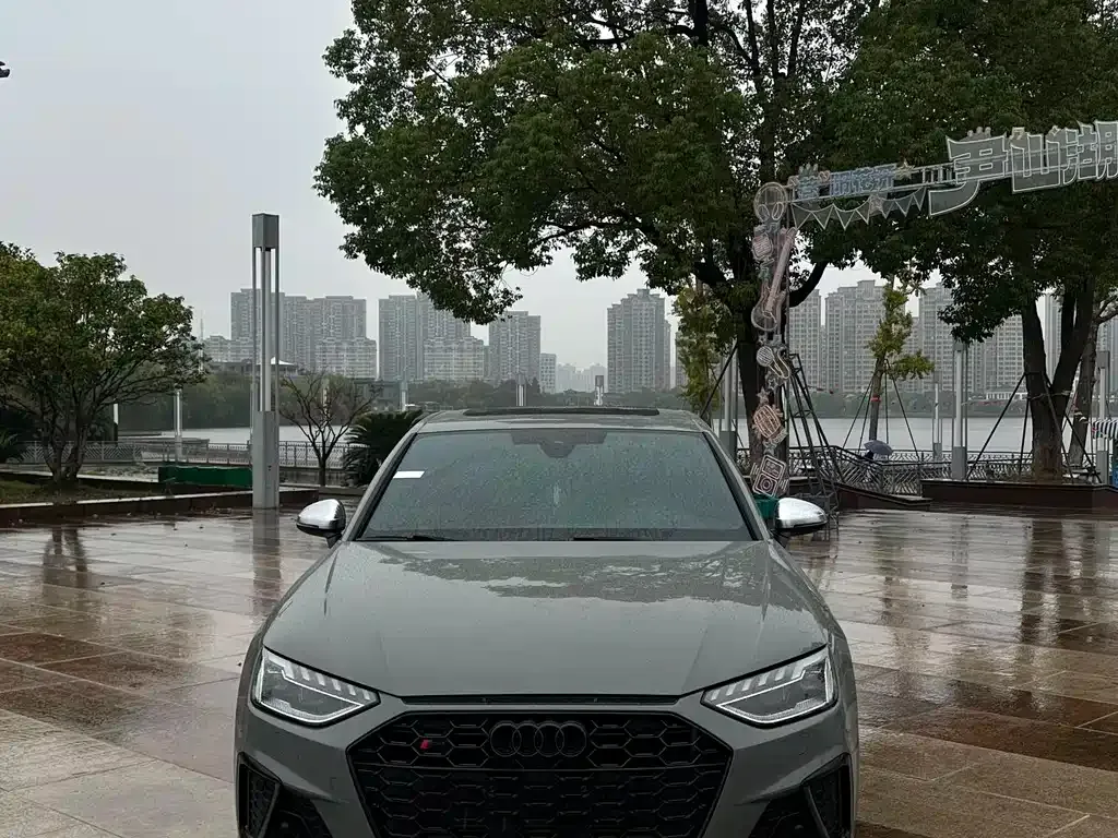 Audi S4 2023 из CN, фото 3
