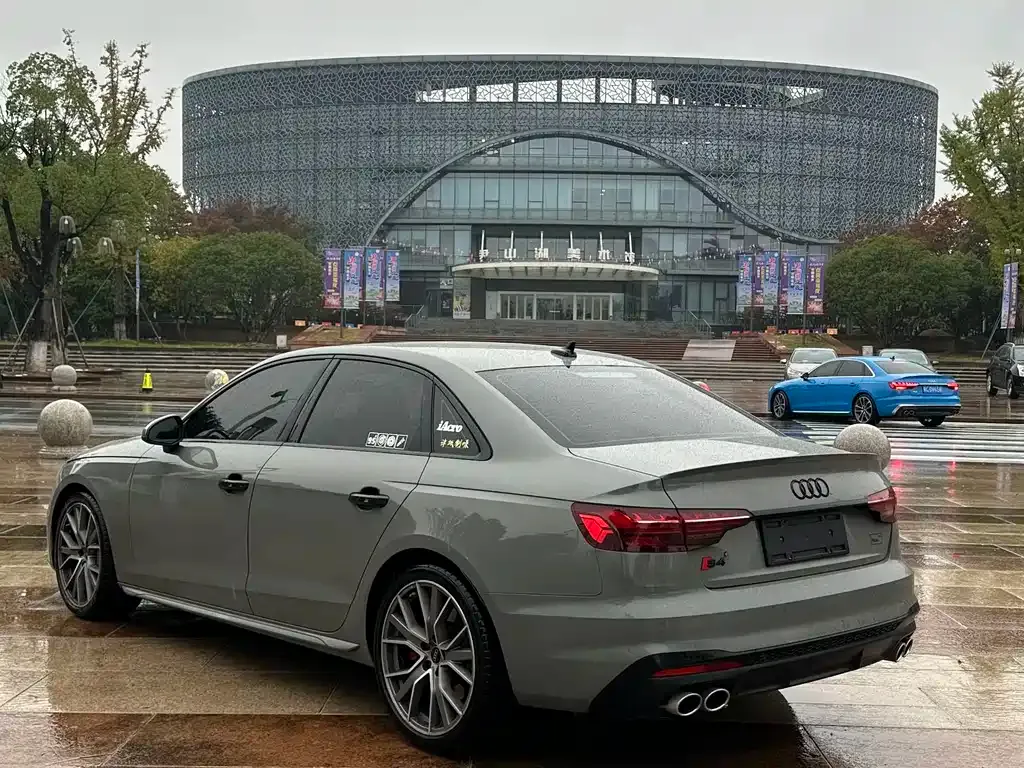Audi S4 2023 из CN, фото 6