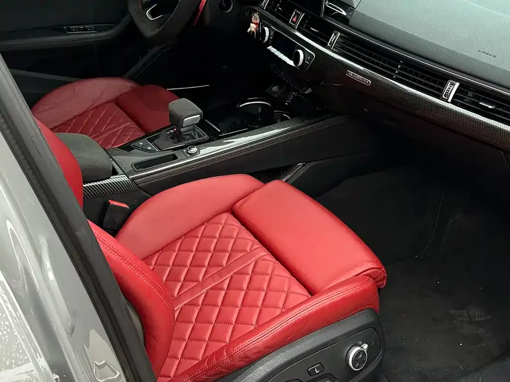 Audi S4 2023 из CN, фото 9