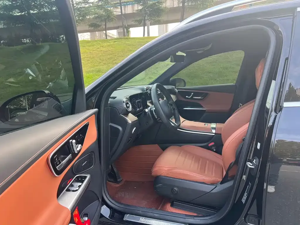 Mercedes-Benz GLC 2024 из CN, фото 3