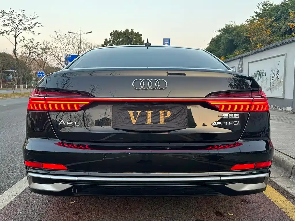 Audi A6L 2025 из CN, фото 7