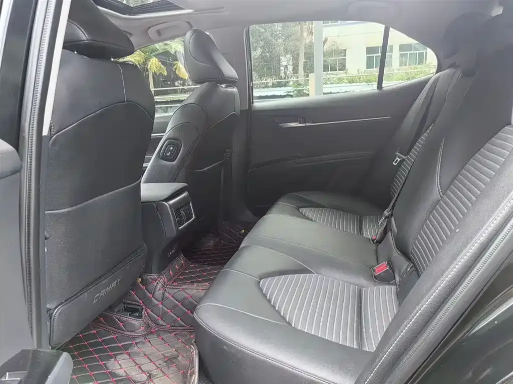 Toyota Camry 2024 из CN, фото 6